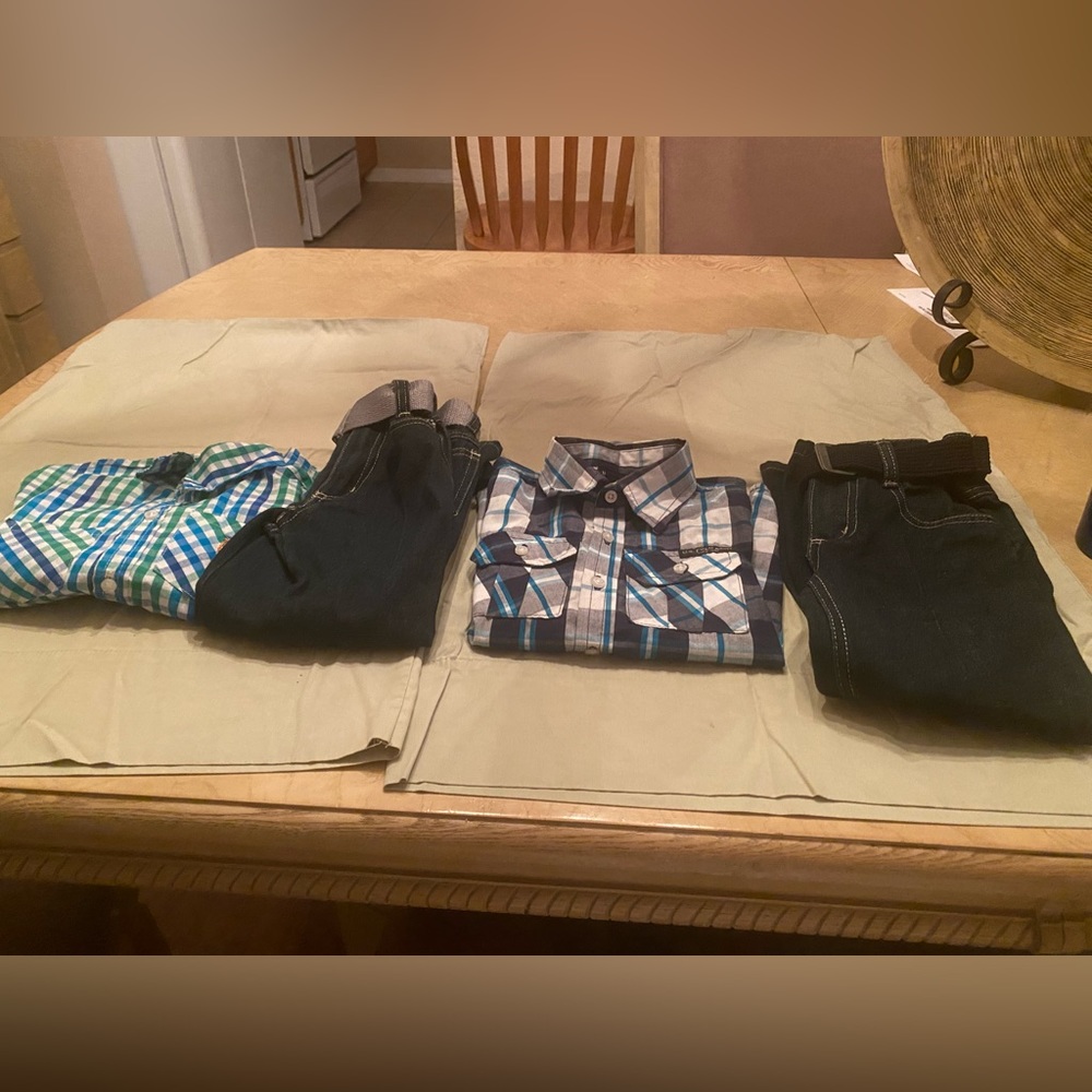 2 -boy pant sets us polo sz 4T.  US polo preowned- good condition